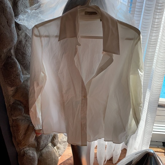 Store displayBurberry white blouse with checkcuff - Picture 3 of 6